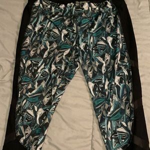 Breathable Workout Capri Leggings